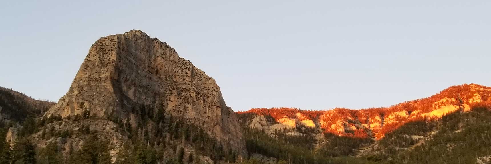 Cathedral Rock Viewed from Kyle Canyon Rd,Cockscomb Ridge Wilderness Circuit in Mt. Charleston Wilderness, Nevada