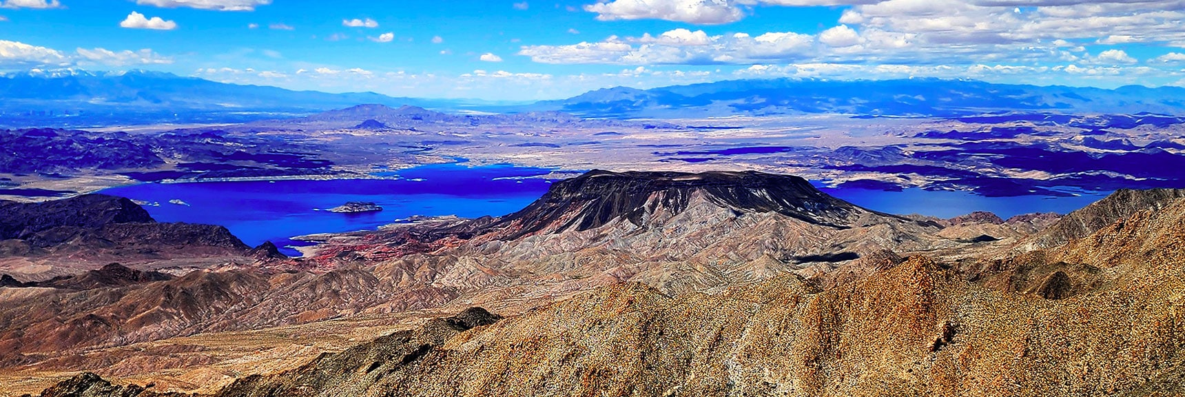 Fortification Hill Center. Mid Lake Mead Background. | Wilson Summit, Arizona (near Lake Mead NRA)