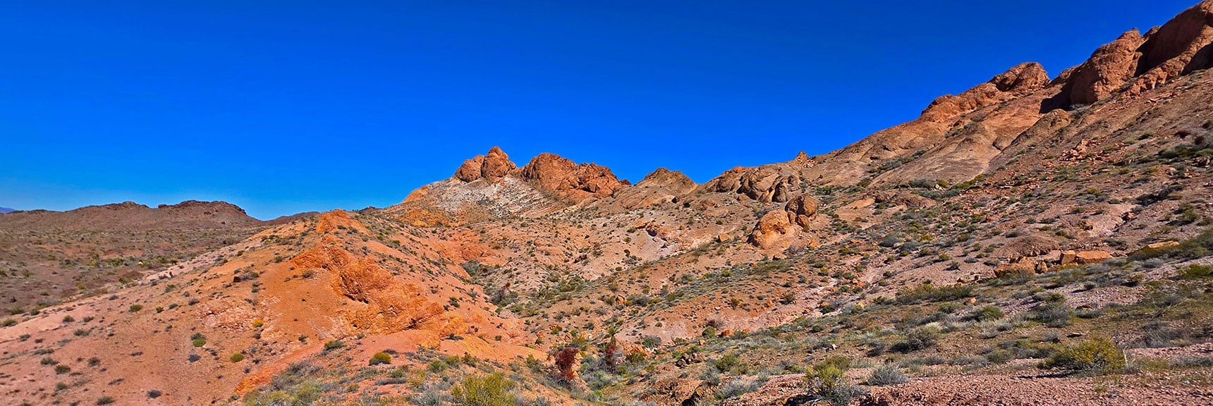 Stocker Approach Pass is Just Before Southern Pig (left). | Murl Emery Arch | Eldorado Wilderness, Nevada