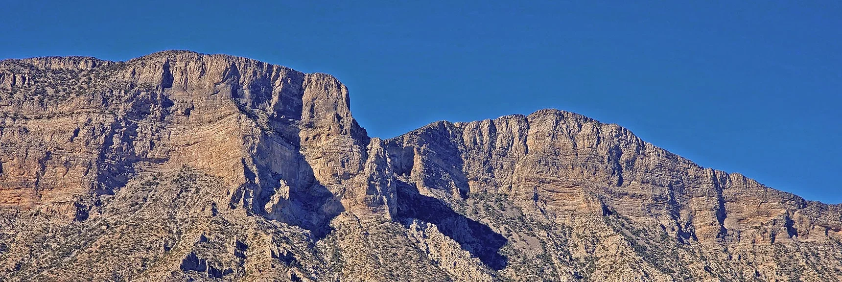 El Padre Mt (Left) La Madre Mt (Right) with "The Notch" Southern Passage Between | Turtlehead Peak | Red Rock Canyon National Conservation Area, Nevada