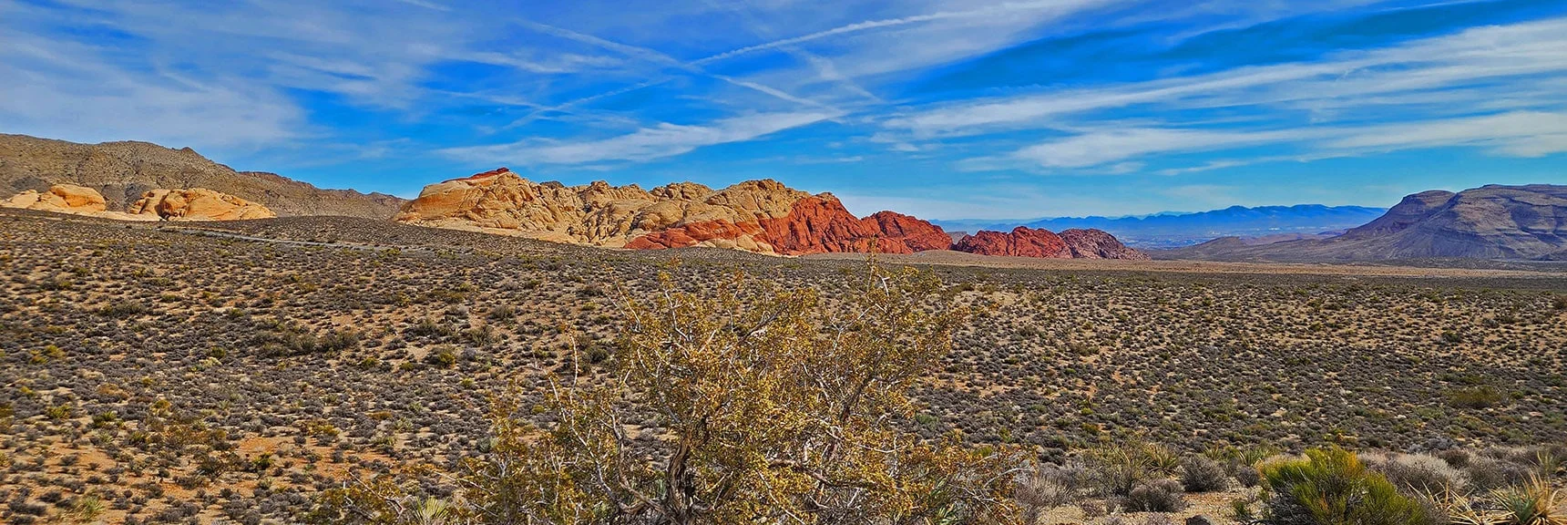 Cross Scenic Drive at Lower Parking Area, Turn Left to Continue on Loop | Grand Circle Loop | Red Rock Canyon National Conservation Area, Nevada