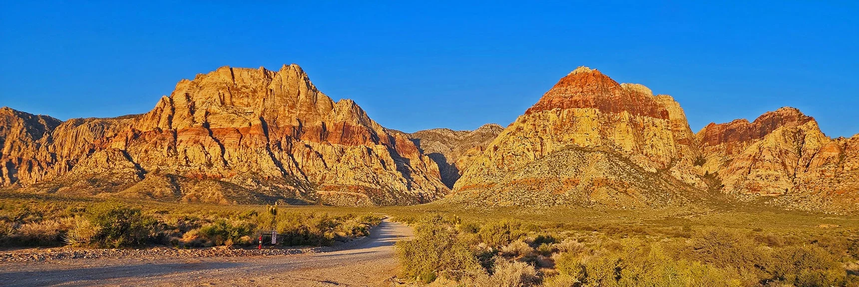 Trailhead is About a Mile from Scenic Drive & Oak Creek Canyon Road | Knoll Trail | Red Rock Canyon National Conservation Area, Nevada | David Smith | LasVegasAreaTrails.com