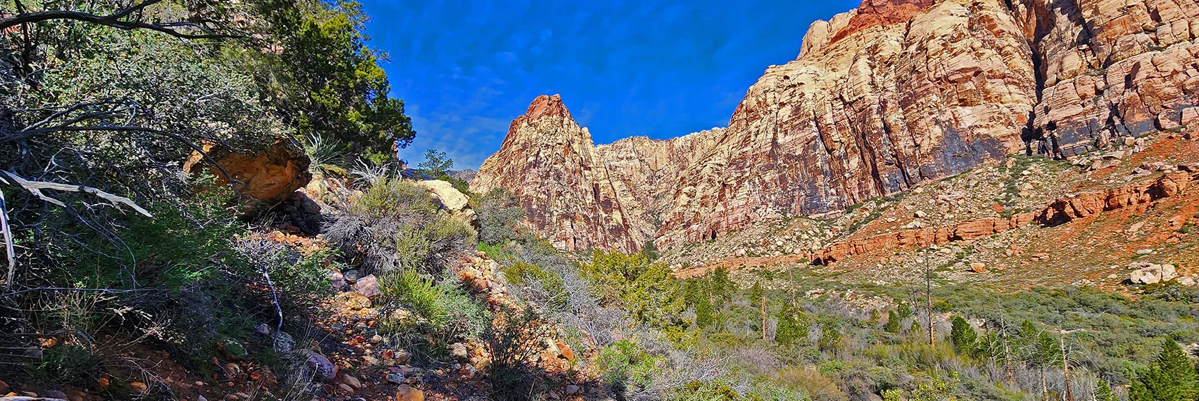 Pine Creek Canyon's Mescalito Pyramid Now in View | Knoll Trail | Red Rock Canyon National Conservation Area, Nevada | David Smith | LasVegasAreaTrails.com