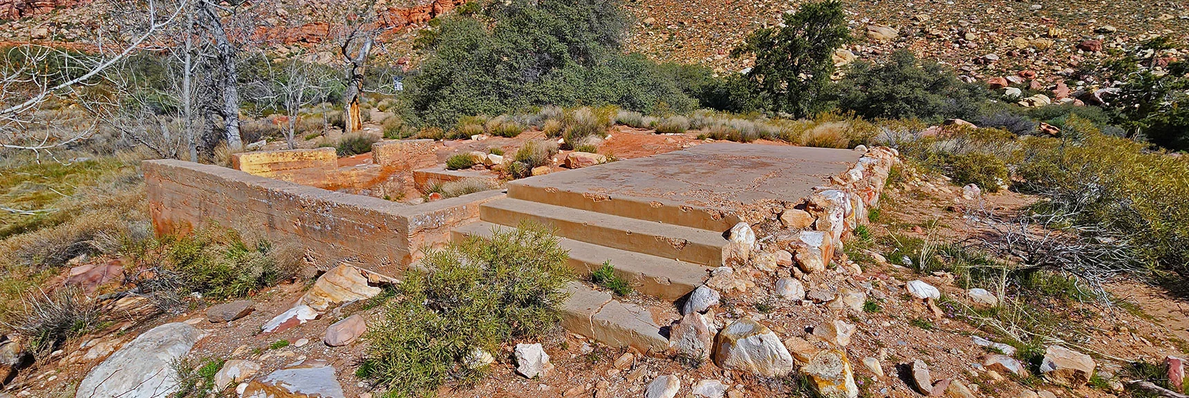 Wilson Homestead Front Porch | Knoll Trail | Red Rock Canyon National Conservation Area, Nevada | David Smith | LasVegasAreaTrails.com