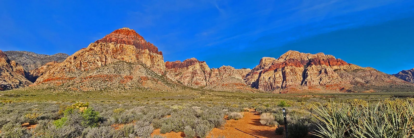 Start on Arnight Trail Toward Rainbow Mt, Juniper Peak & Bridge Mt. | Arnight Trail | Red Rock Canyon, Nevada | David Smith | LasVegasAreaTrails.com
