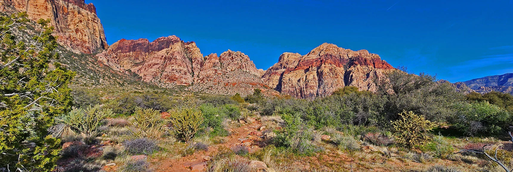 Bridge Mt. (right), Juniper Peak (left) from Arnight Trail | Arnight Trail | Red Rock Canyon, Nevada | David Smith | LasVegasAreaTrails.com