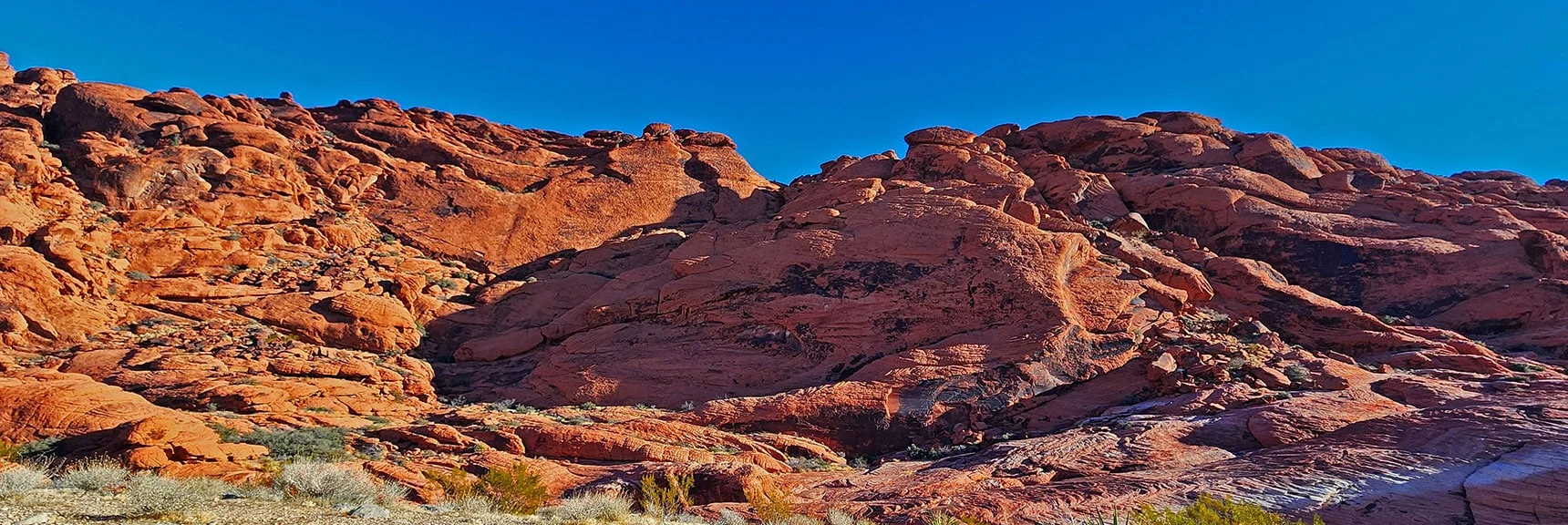 Gully Passage Between Lower and Upper Calico Hills | 3 Basin Circuit | Calico Basin, Brownstone Basin, Red Rock Canyon, Nevada