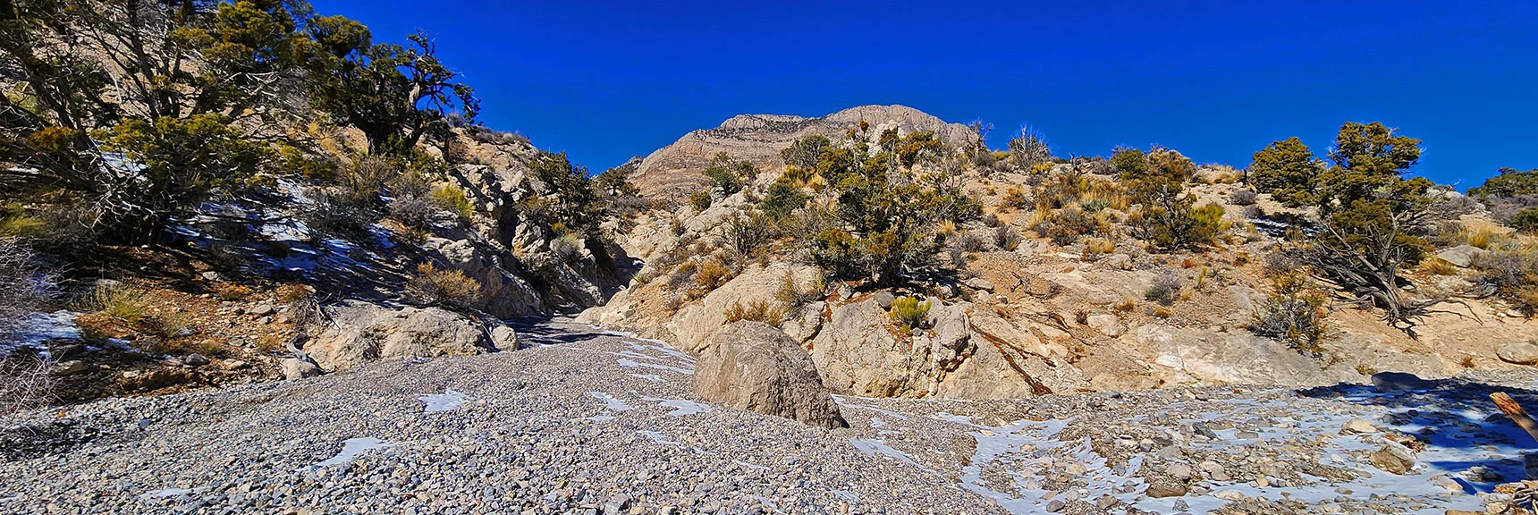 Note a Small Wash to Left & Climbing Trail Toward Ridgeline Above. Stay in Main Wash. | 3 Basin Circuit | Calico Basin, Brownstone Basin, Red Rock Canyon, Nevada
