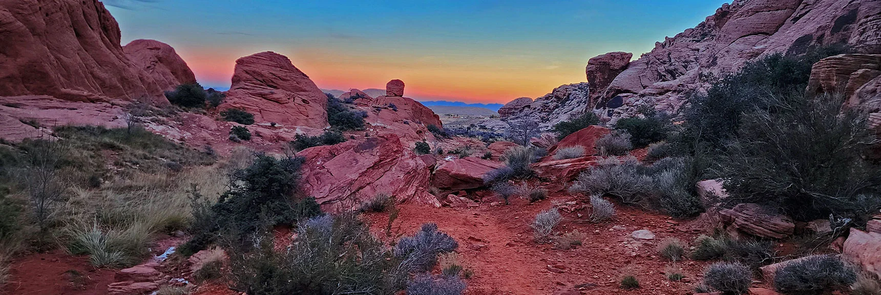 Arrival in the Calico Basin at the Base of the Black Corridor. | Upper Calico Hills Loop | Calico Basin and Red Rock Canyon, Nevada