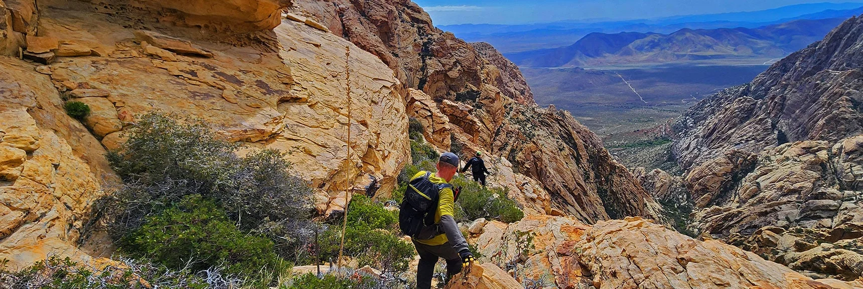 Navigate Along the South (Right) Edge of the Sandstone Saddle | Black Velvet Peak | Rainbow Mountain Wilderness, Nevada
