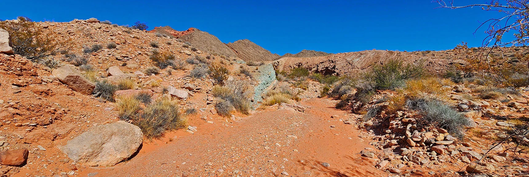 Trail Descends to Wash, Then Ascends to Left at Blue/Green Chlorite Deposit | Bowl of Fire SE Detailed | Lake Mead NRA, Nevada