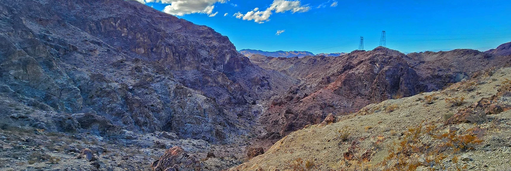 Arrival at Canyon High Point. Goldstrike Pass Rd at Towers Ahead. | Black Canyon Overlook Loop | Lake Mead NRA, Nevada