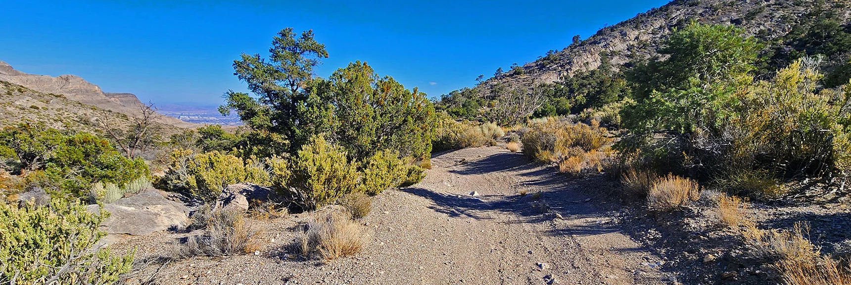 Arrive at Ridgeline Base. Take East Side Path Toward Little Red Rock. | Damsel Peak End-To-End | Brownstone Basin, Nevada