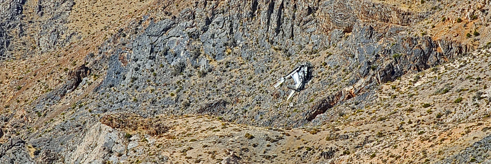 Crash Site Again Visible, Now Below. | CIA Plane Crash in 1952 | Panamint Mountains | Death Valley, CA